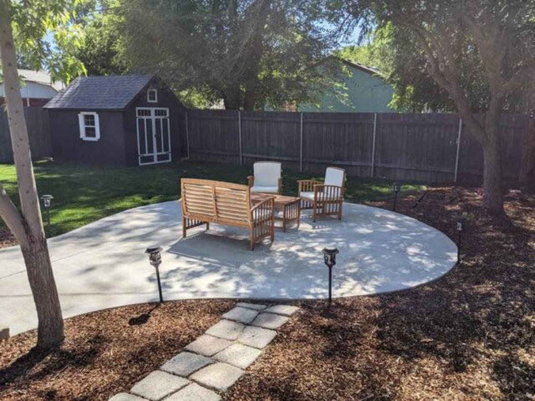Little Blue Bungalow On Boise'S Bench, Pet Friendly, Fully Fenced Yard With Doggie Door! 2 Miles From Bsu, 5 Minutes From Downtown Boise, Desk And Workstation For Remote Workers, 2 Tv'S Large Walk-In Closet, Good For Mid-Term Stays Dış mekan fotoğraf
