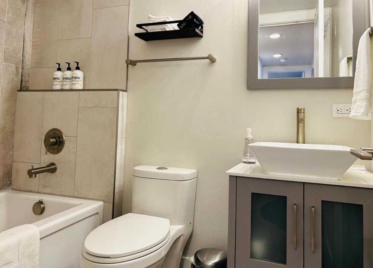 Little Blue Bungalow On Boise'S Bench, Pet Friendly, Fully Fenced Yard With Doggie Door! 2 Miles From Bsu, 5 Minutes From Downtown Boise, Desk And Workstation For Remote Workers, 2 Tv'S Large Walk-In Closet, Good For Mid-Term Stays Dış mekan fotoğraf