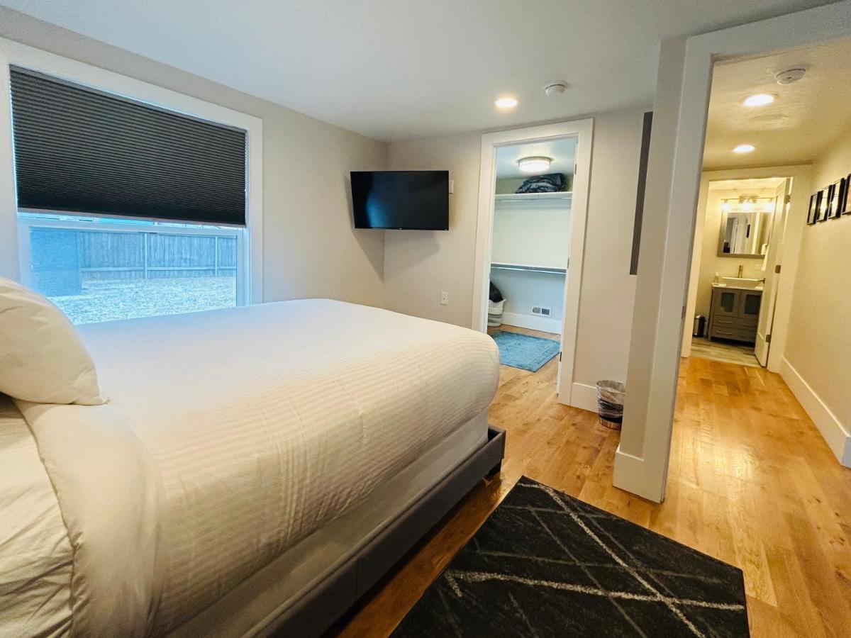 Little Blue Bungalow On Boise'S Bench, Pet Friendly, Fully Fenced Yard With Doggie Door! 2 Miles From Bsu, 5 Minutes From Downtown Boise, Desk And Workstation For Remote Workers, 2 Tv'S Large Walk-In Closet, Good For Mid-Term Stays Dış mekan fotoğraf