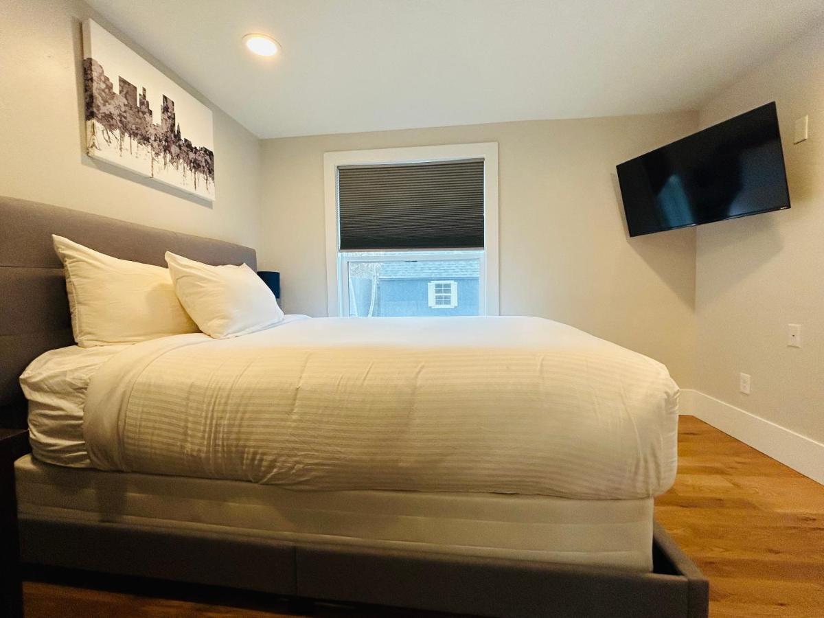 Little Blue Bungalow On Boise'S Bench, Pet Friendly, Fully Fenced Yard With Doggie Door! 2 Miles From Bsu, 5 Minutes From Downtown Boise, Desk And Workstation For Remote Workers, 2 Tv'S Large Walk-In Closet, Good For Mid-Term Stays Dış mekan fotoğraf